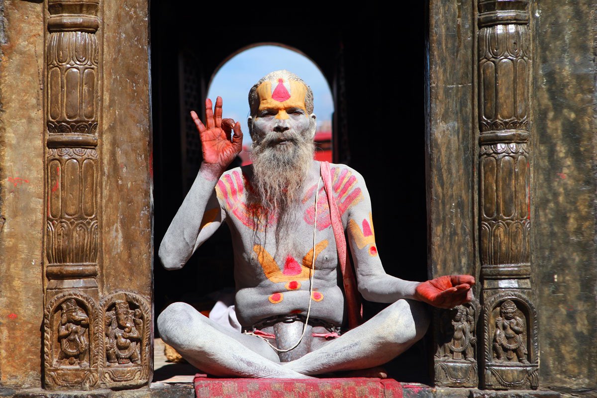 Un viaje a la India para descubrir los ángeles y demonios internos