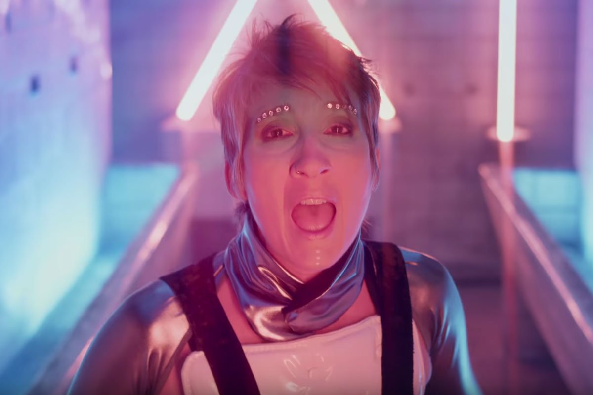 “La gente dice que soy loca, y sí, un poco”, Andrea Echeverri