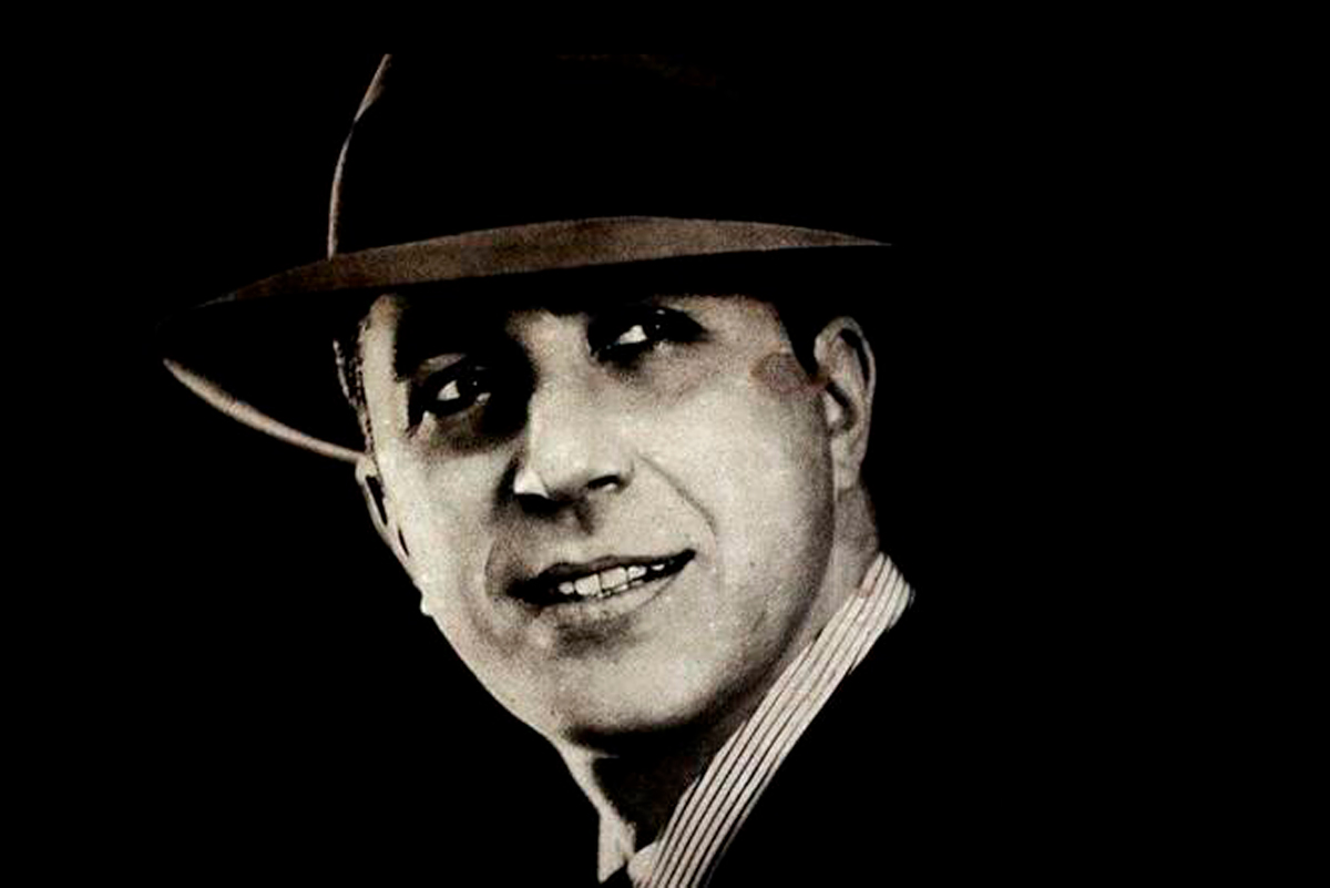 Así fue la vida de Carlos Gardel y sus canciones