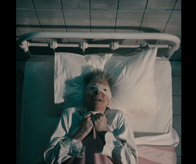 David Bowie estrenó el video de Lazarus, su nuevo sencillo