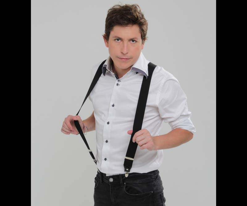 “Si no hubiera sido comediante, habría sido futbolista”, Alejandro Riaño