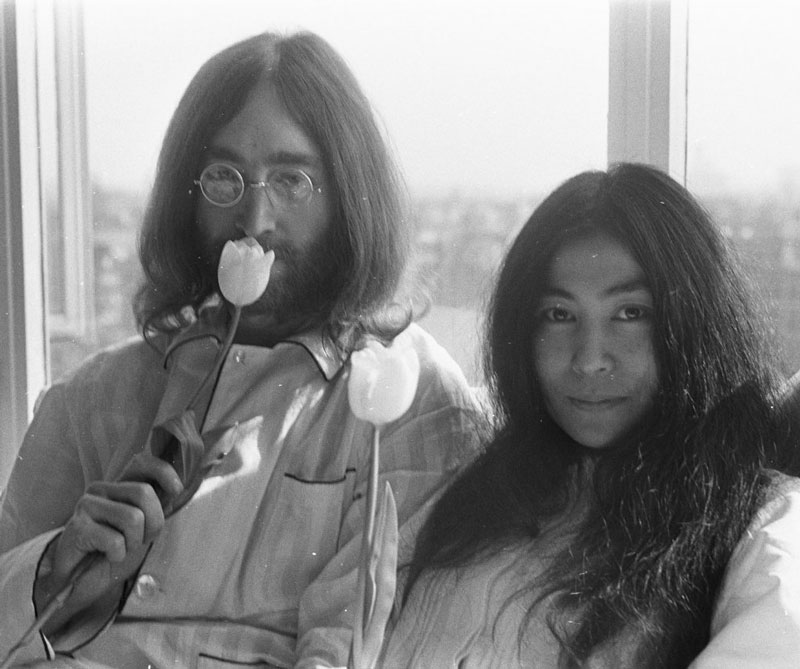 Yoko Ono: coautora de Imagine