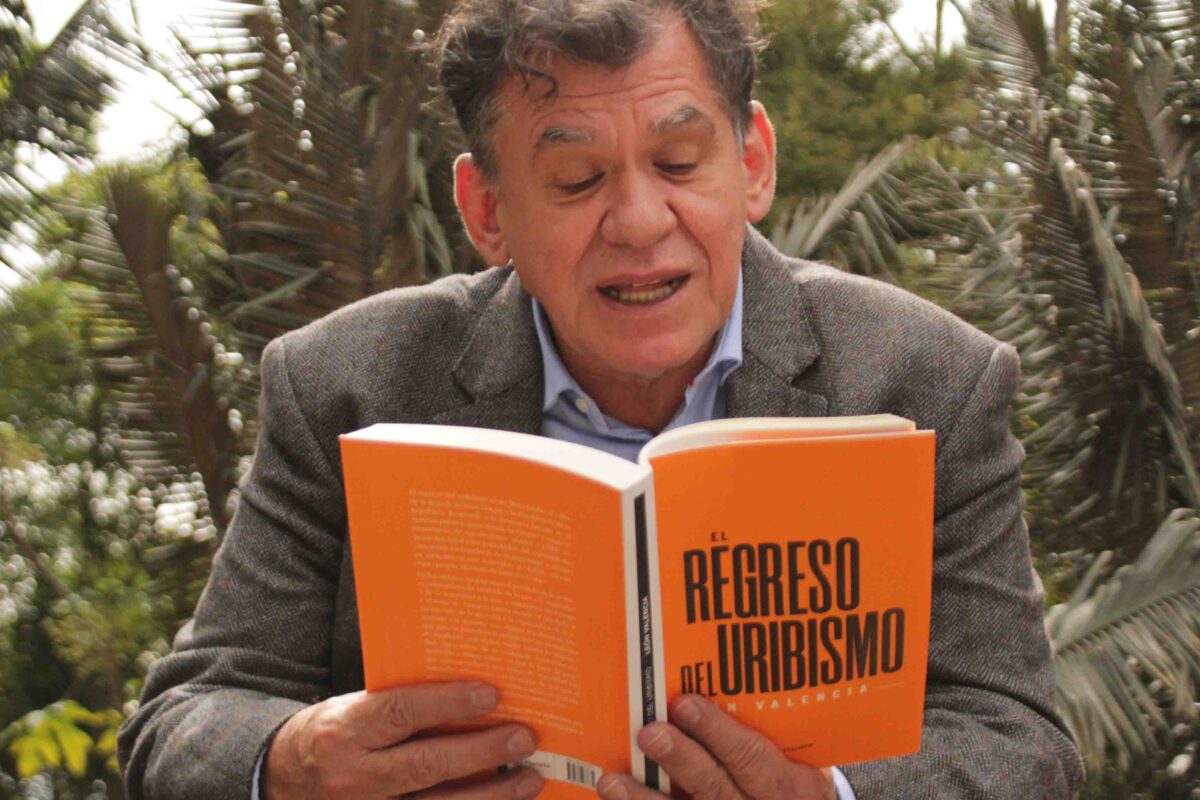 “La política se hace de emociones”: Entrevista con León Valencia