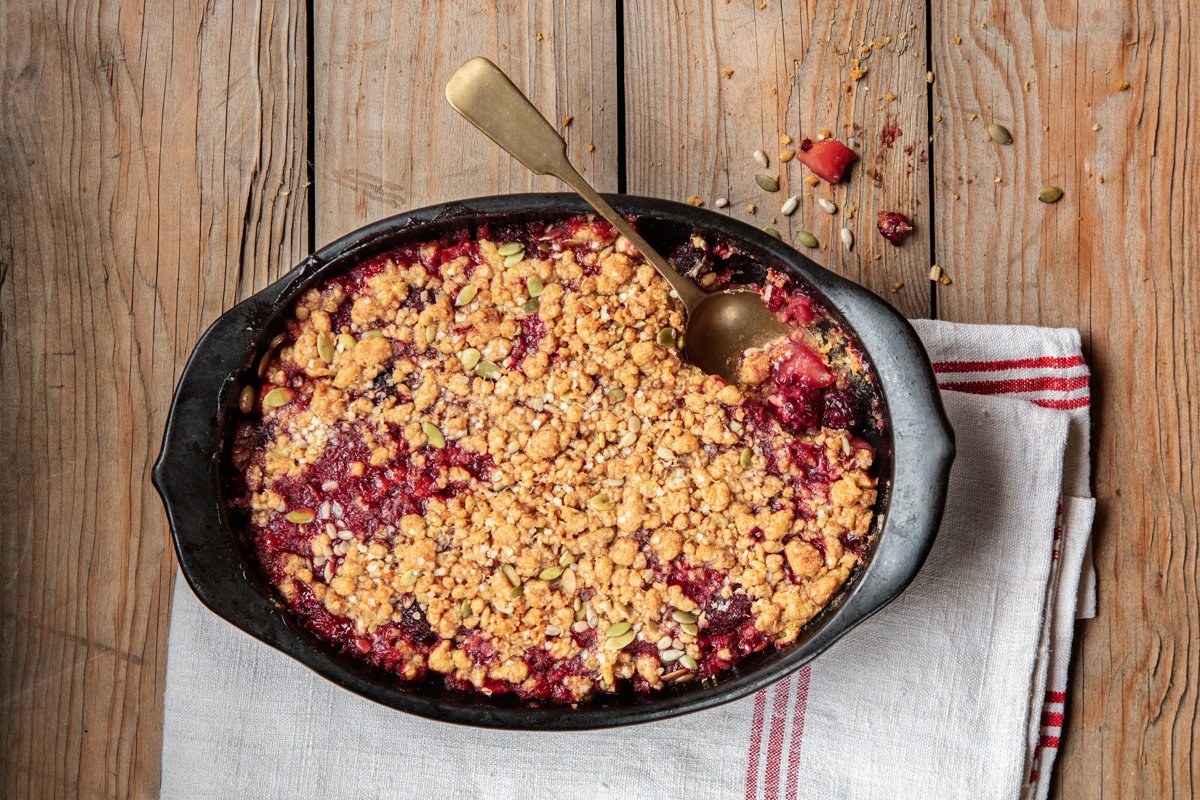 Receta: Crumble de manzana y mora