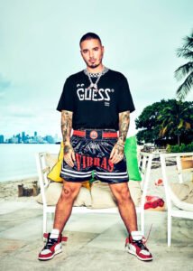 J balvin por Guess