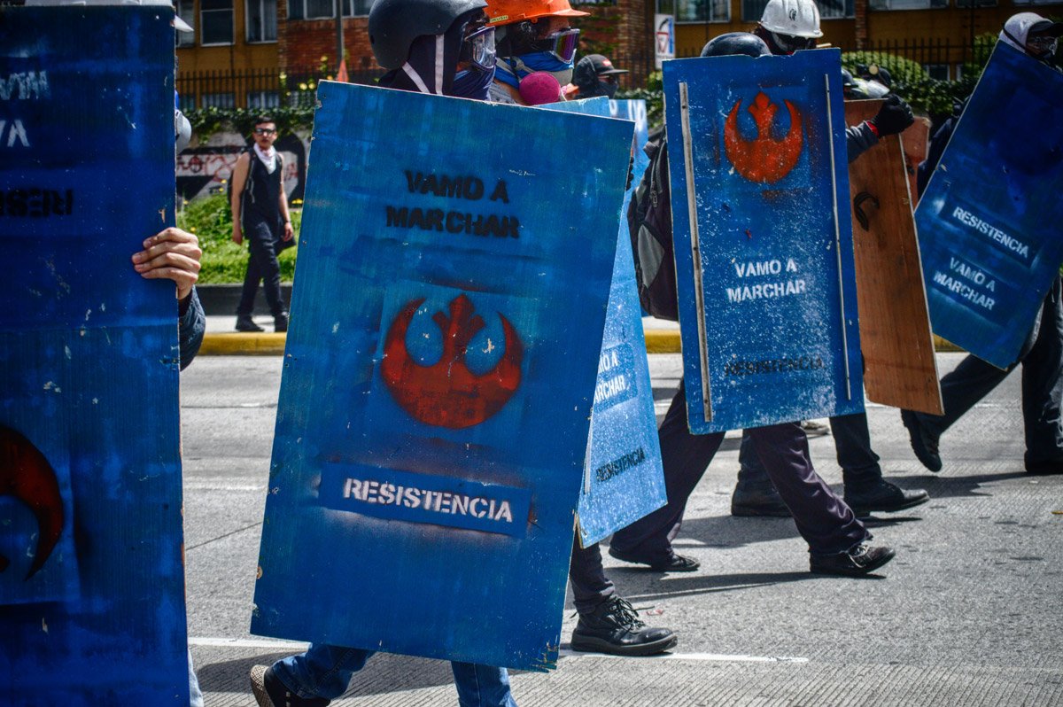 ¿Qué es la Primera Línea y por qué es clave en las movilizaciones sociales?