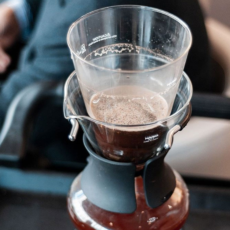 café