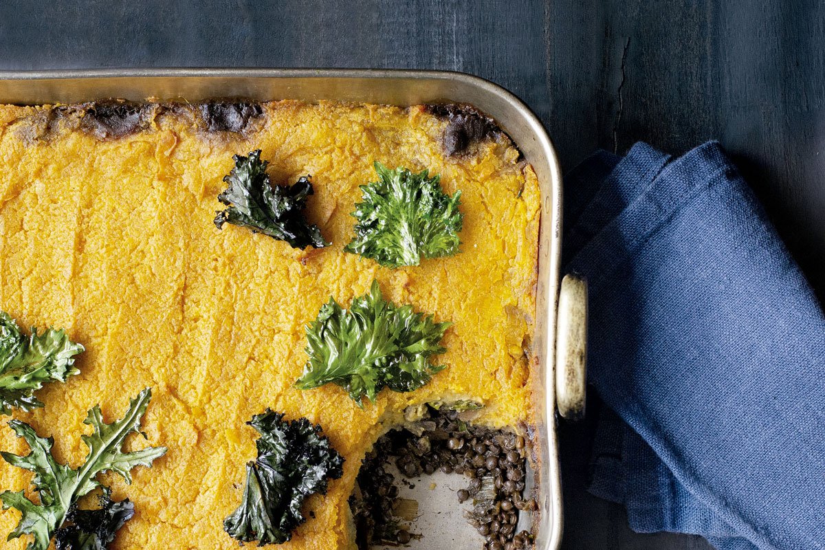 ¿Ama las lentejas? Entonces le gustará este pie con puré de batata