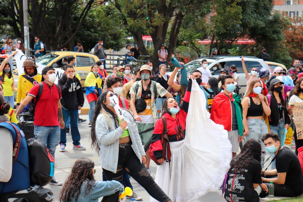 Cinco acciones para apoyar la protesta pacífica desde casa