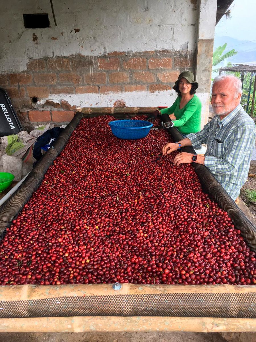 padres de Luis Felipe Escobar