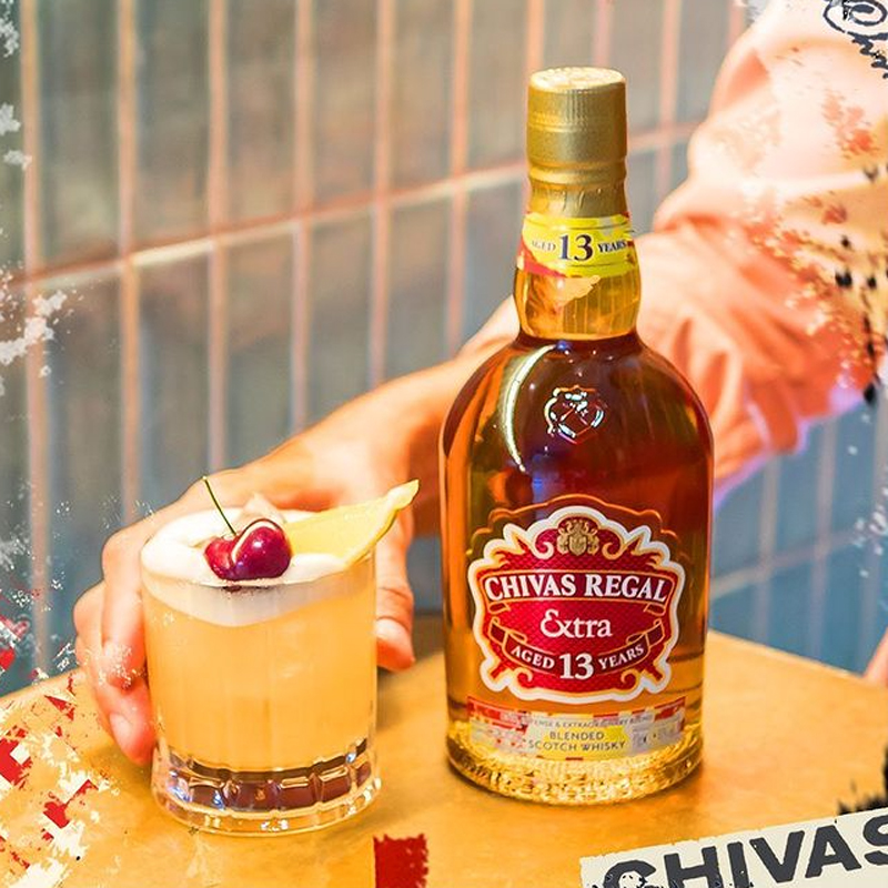 Chivas Extra 13