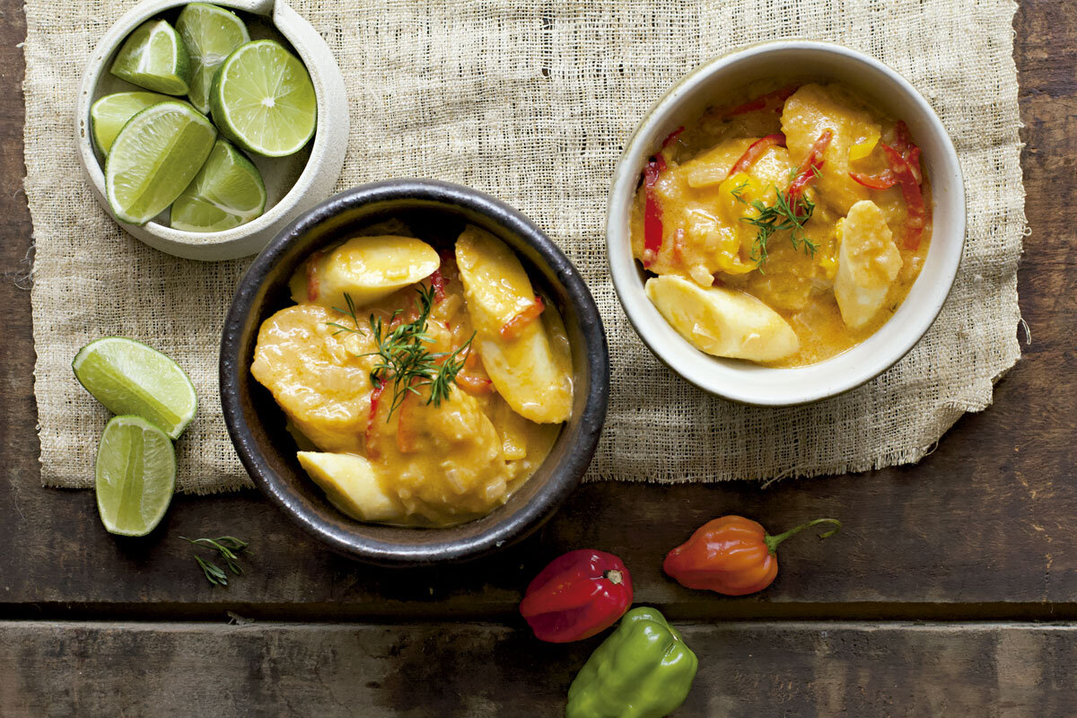 Prepare en casa esta moqueca con palmito y plátano