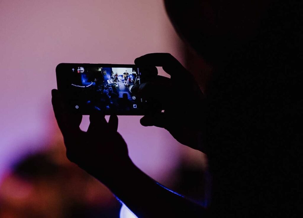 video Android, Priscilla Du Preez on Unsplash, Android, foto, configuración, consejos,