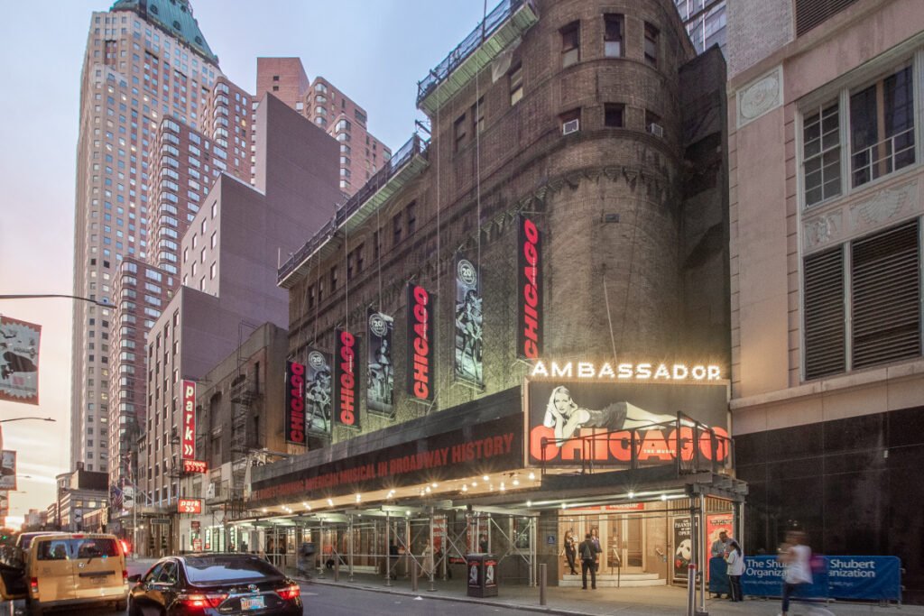 The Ambassador Teatro Chicago