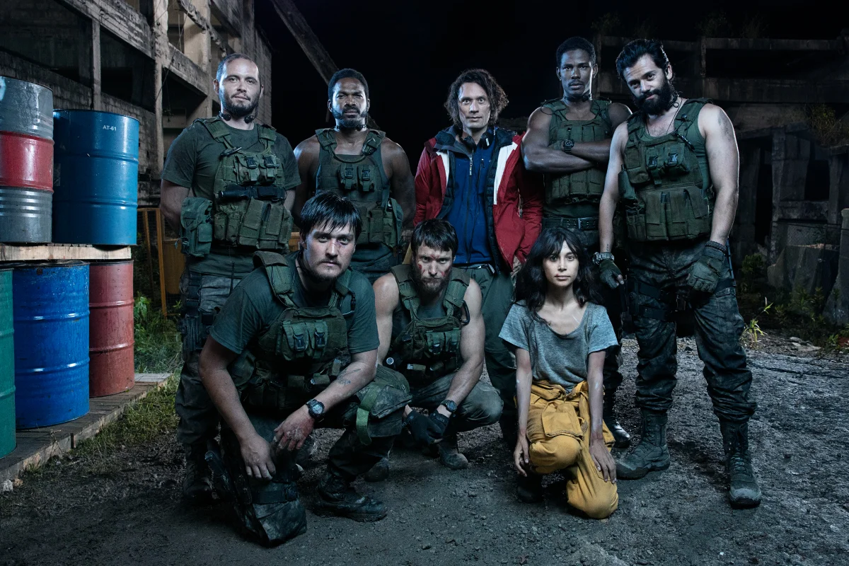 Mil Colmillos, una serie de terror donde el ‘espectador también debe sobrevivir’