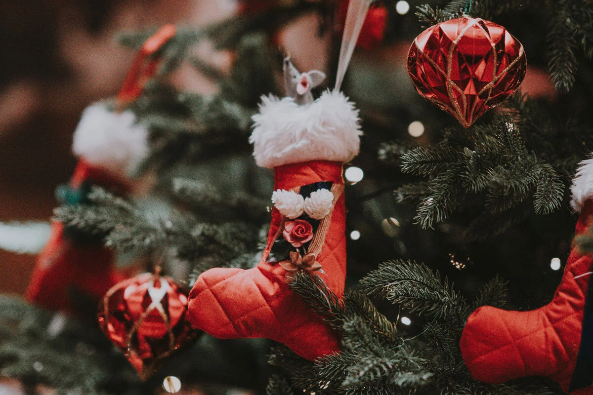 ¿Dónde conseguir decoración navideña y regalos originales en Bogotá?