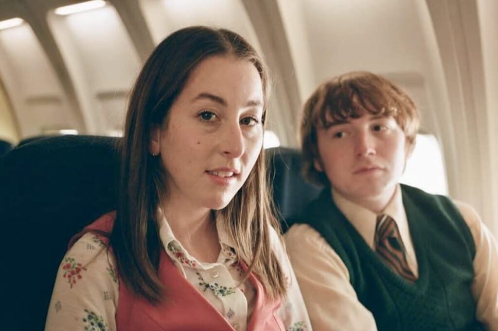 Alana Haim y Cooper Hoffman, Licorice Pizza