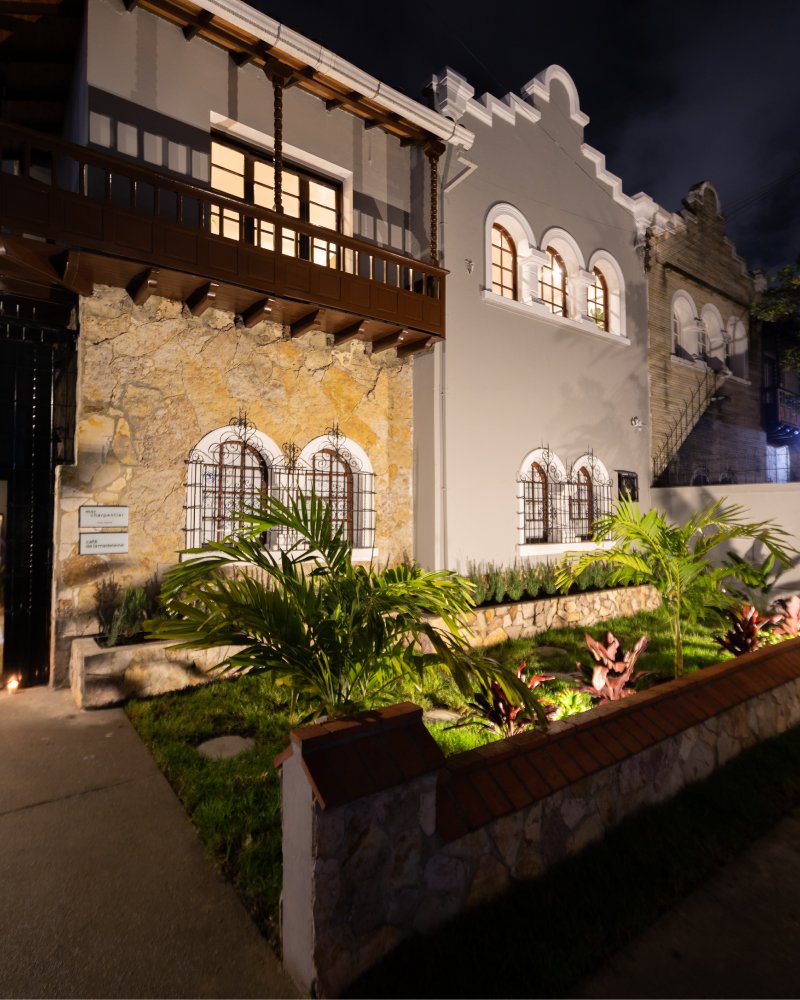 Galería Mor Charpentier