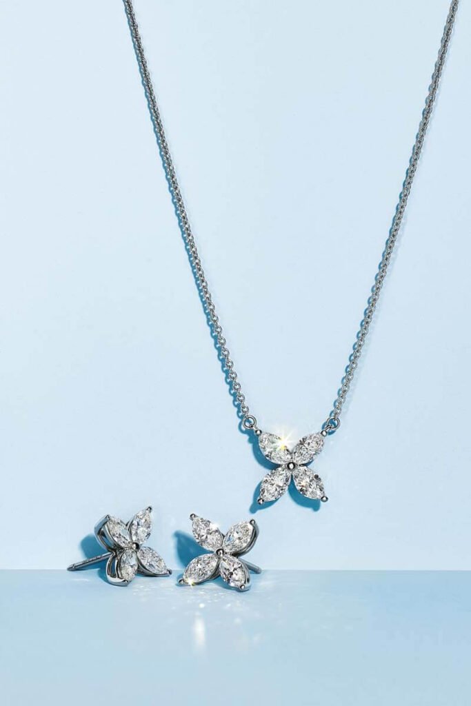 Collar, alta joyería