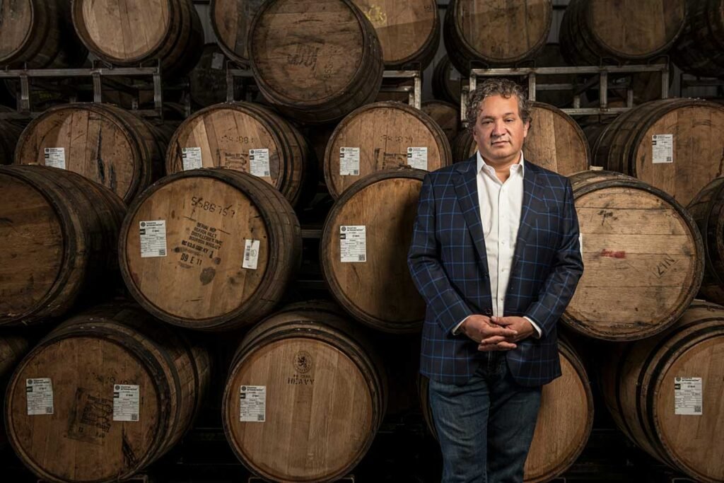 Julio Molano microdestilería