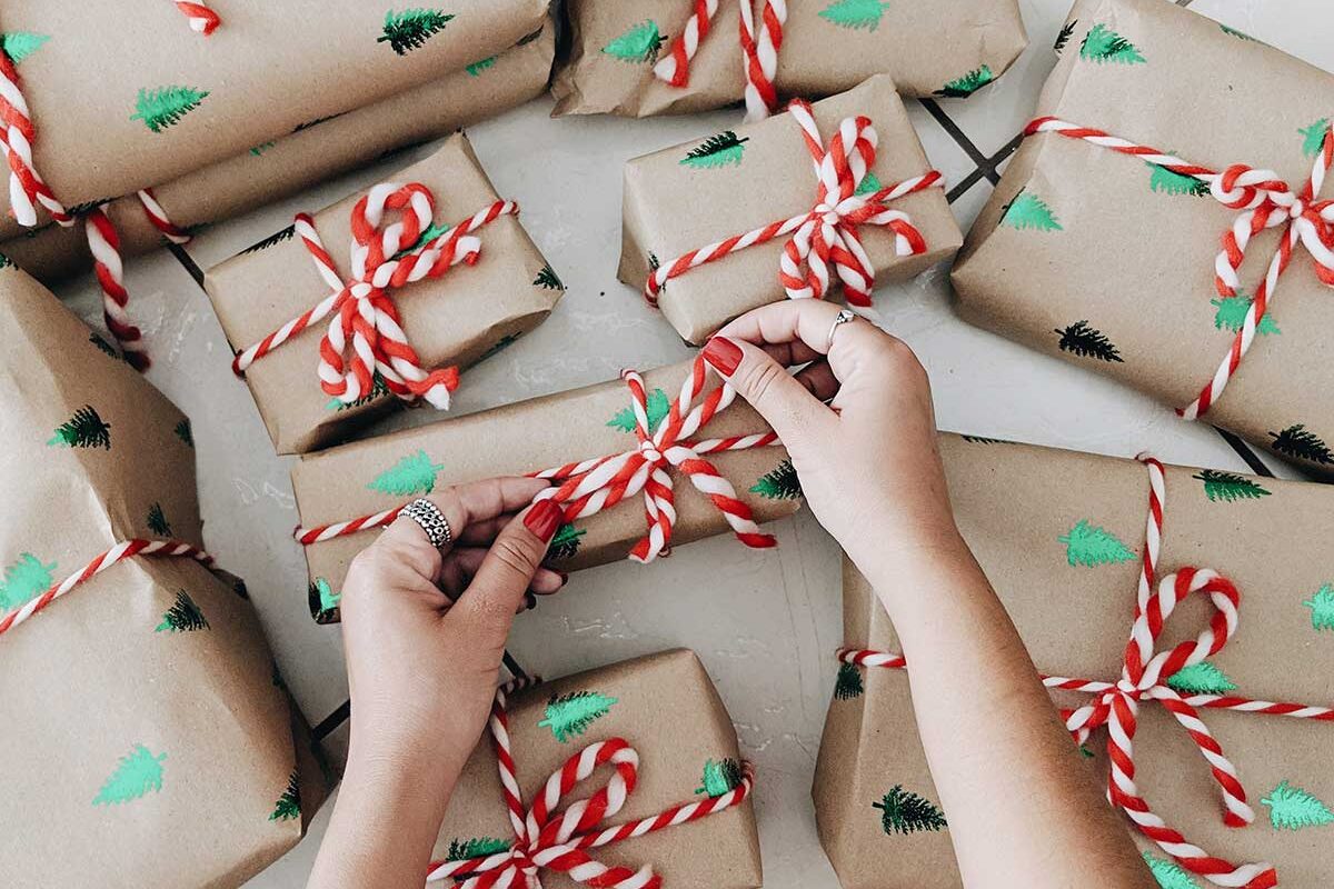 Ideas para empacar los regalos de manera sostenible