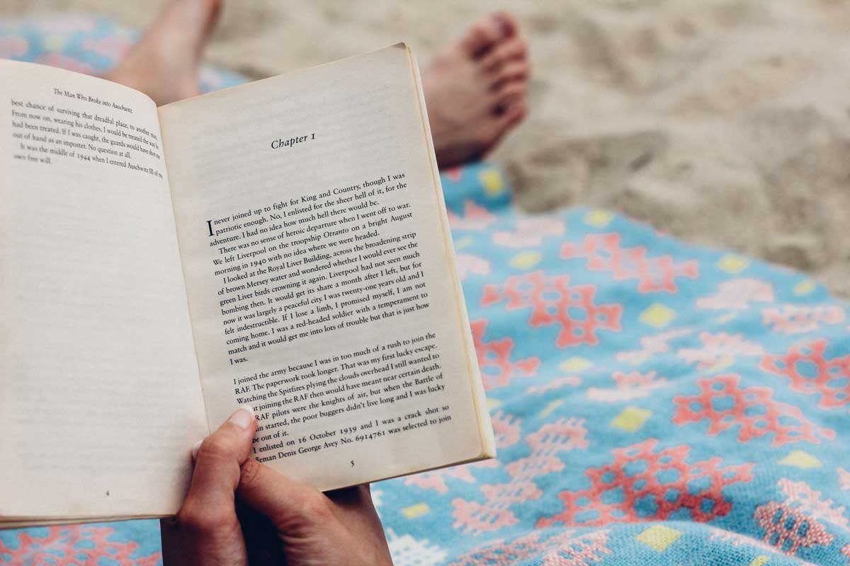 Tres autoras para leer en vacaciones