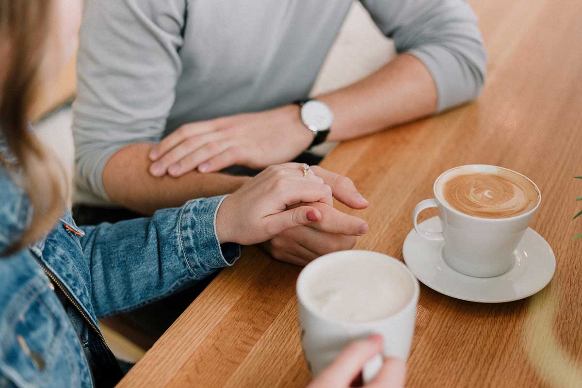 Tres juegos para conocerse mejor y divertirse con su pareja