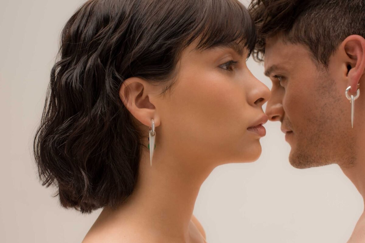 Aysha Bilgrami y ‘Sole’: joyas minimalistas para compartir entre hombres y mujeres