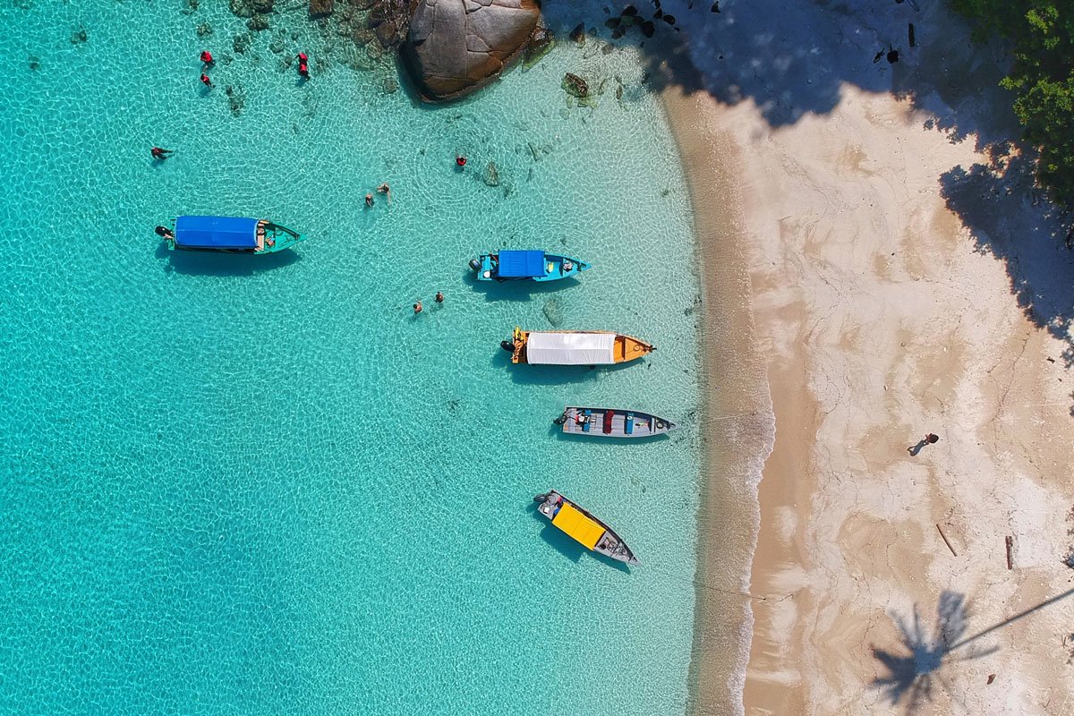 ¿Cuáles son los destinos preferidos por los colombianos para viajar a mitad de año?