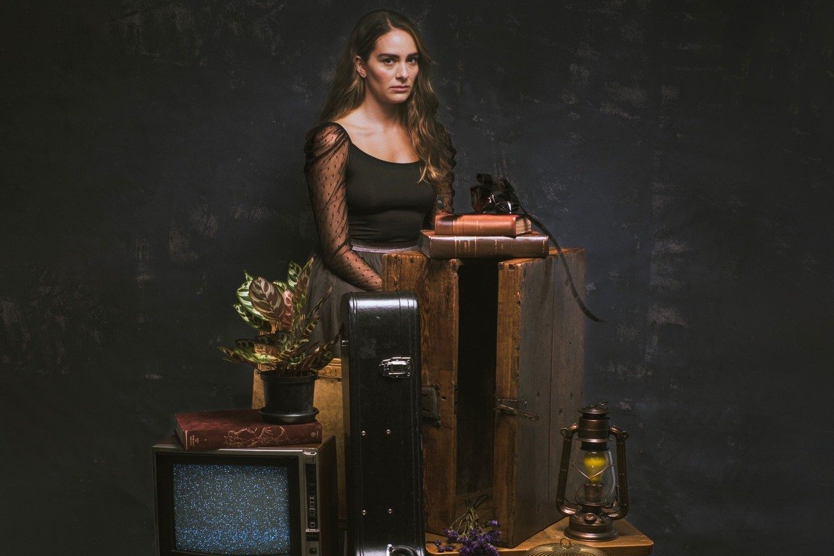 Paula van Hissenhoven, la tecladista de Aterciopelados que presenta su proyecto como solista