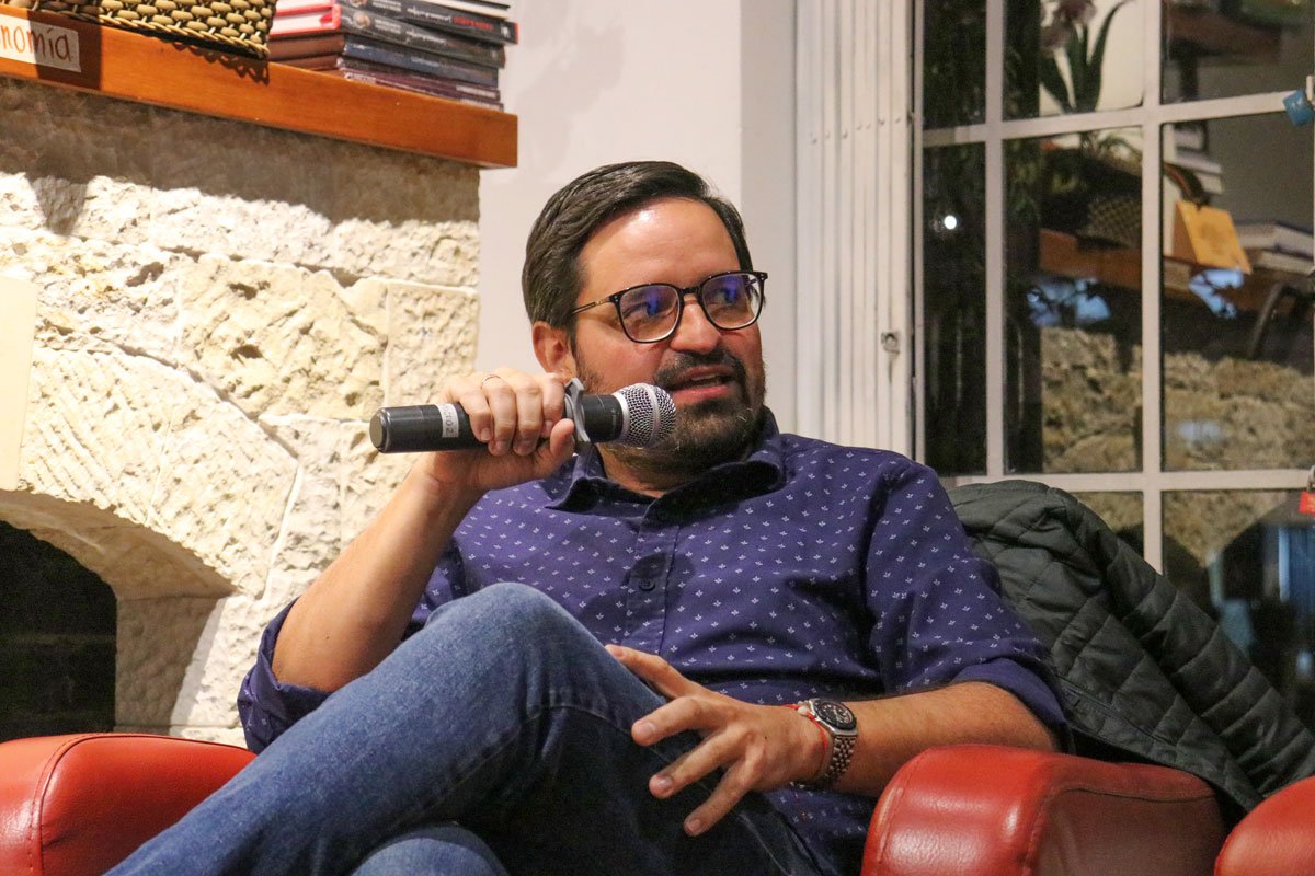 El periodista Martín Franco Vélez cuenta cuáles son sus cinco lecturas imprescindibles