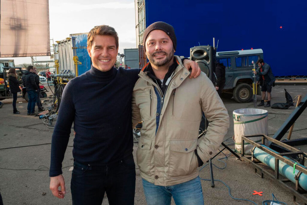 Juan Certain, Tom Cruise,