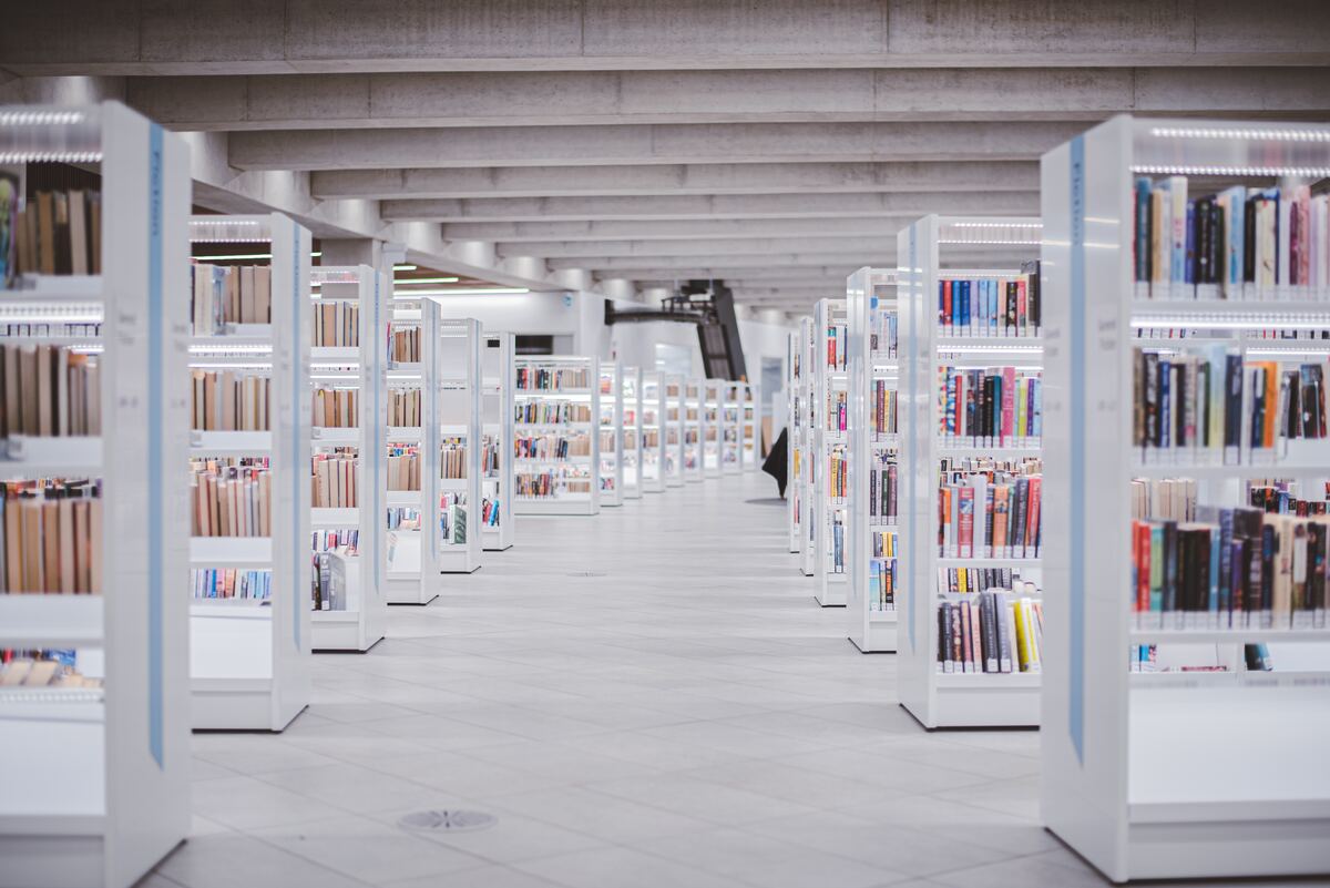 Día mundial de las bibliotecas: ¿por qué se celebra y qué tiene que ver con Borges?
