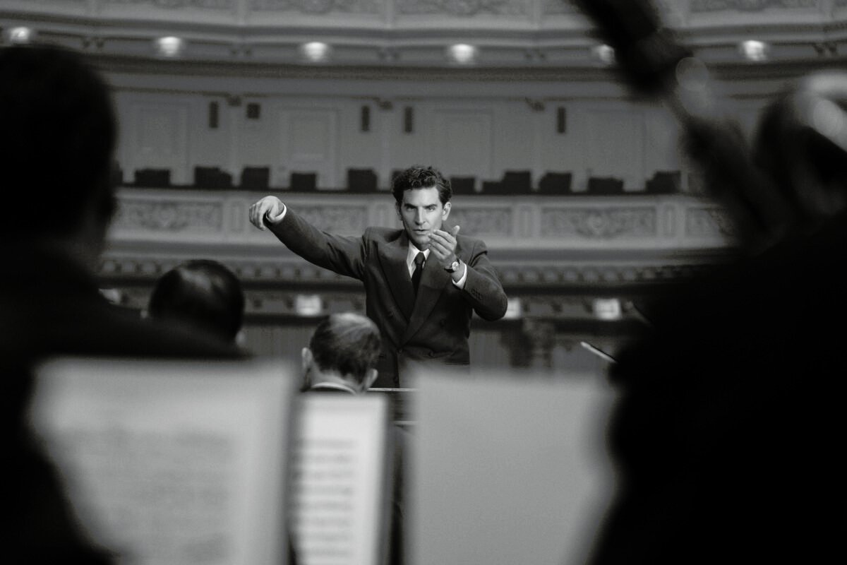 Maestro, la película en Netflix con la que Bradley Cooper podría ganar el premio Oscar