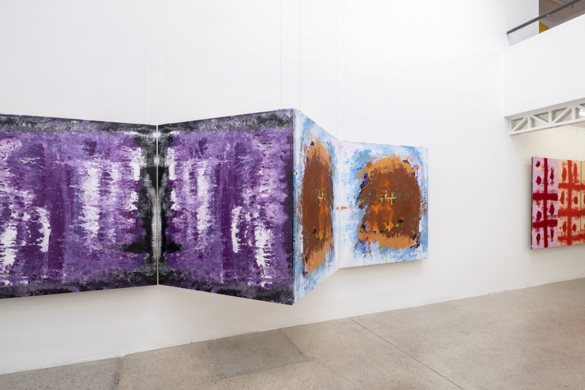 Réplicas pictóricas: una exposición en Bogotá que cuestiona el arte y la humanidad