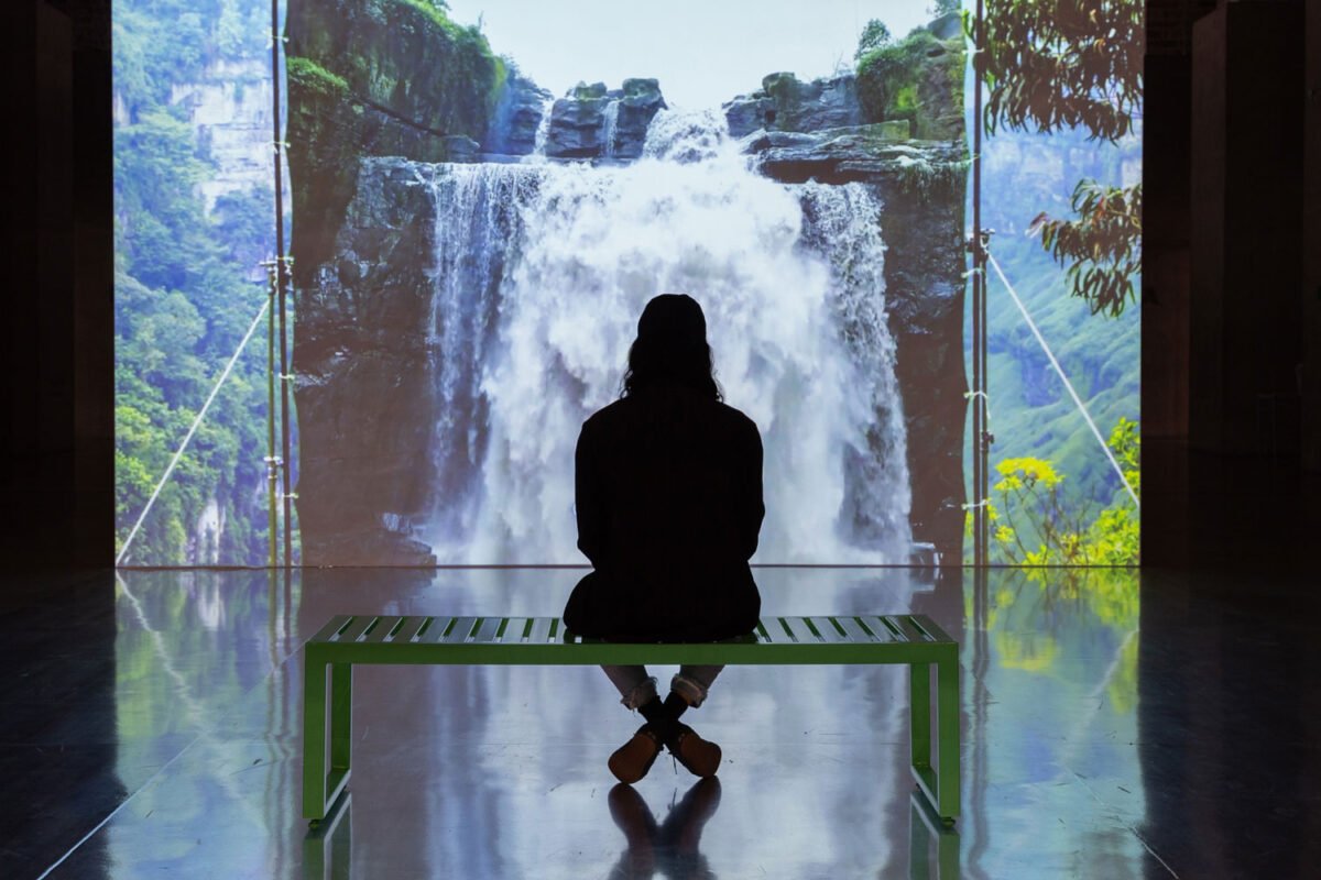 La buena vida: 70 años de arte contemporáneo en Colombia