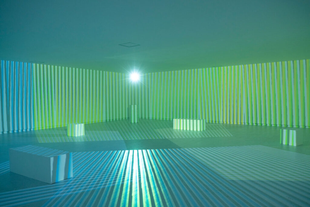 Exposición MAMBO Carlos Cruz Diez