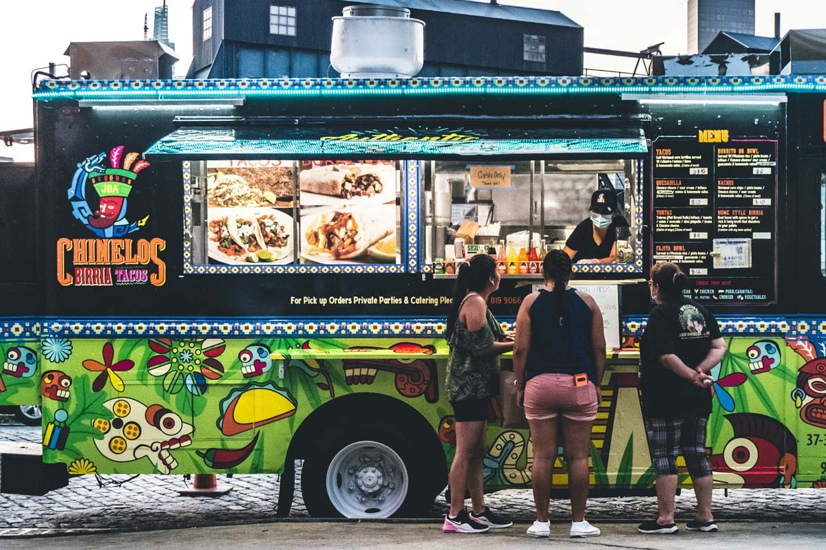 La ruta gastronómica de los food trucks por Bogotá