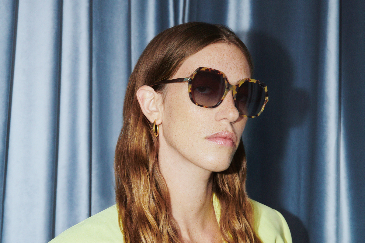 Libertad y estilo: la nueva colección de Vogue Eyewear que llega a Bogotá