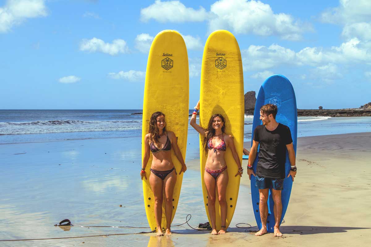 Estos son los mejores lugares para surfear en Colombia
