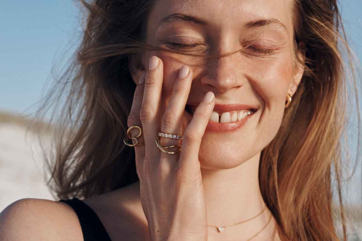 Pandora Essence, la colección que reescribe la joyería para las nuevas generaciones