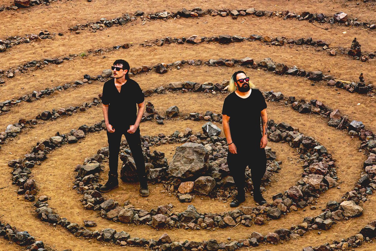 “No quiero sonar al rock colombiano de estos tiempos”, Ästra