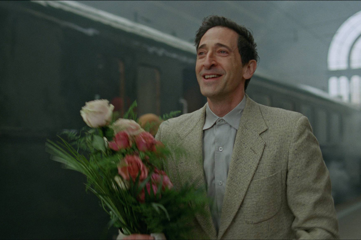 ¡Merecido! Adrien Brody, mejor actor en los Premios Óscar 2025 por The Brutalist