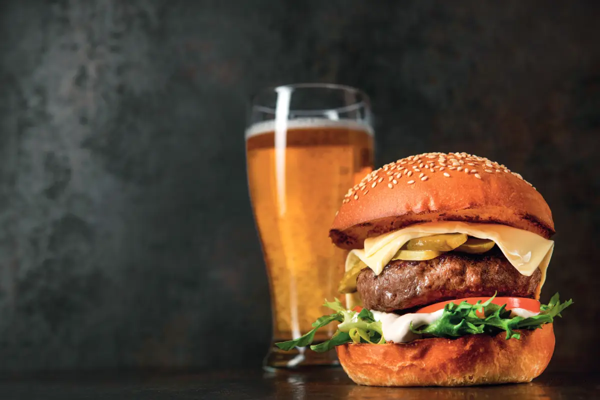 Disfrute de cine y hamburguesas con Privilegios Davivienda