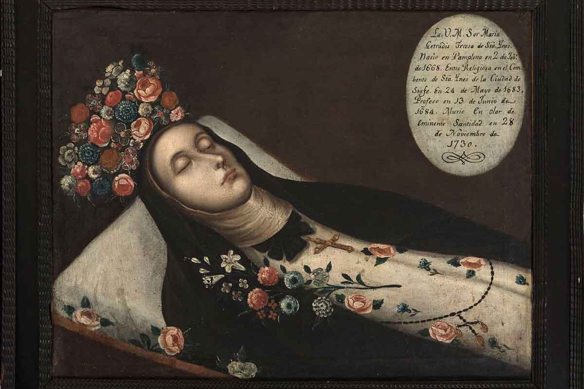La historia secreta detrás de las flores de las monjas coronadas