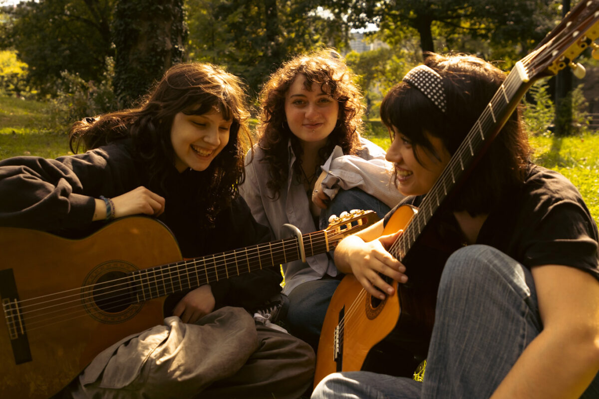 “En nuestro ambiente, lo raro es escuchar una canción de Bad Bunny”, dice Tríada