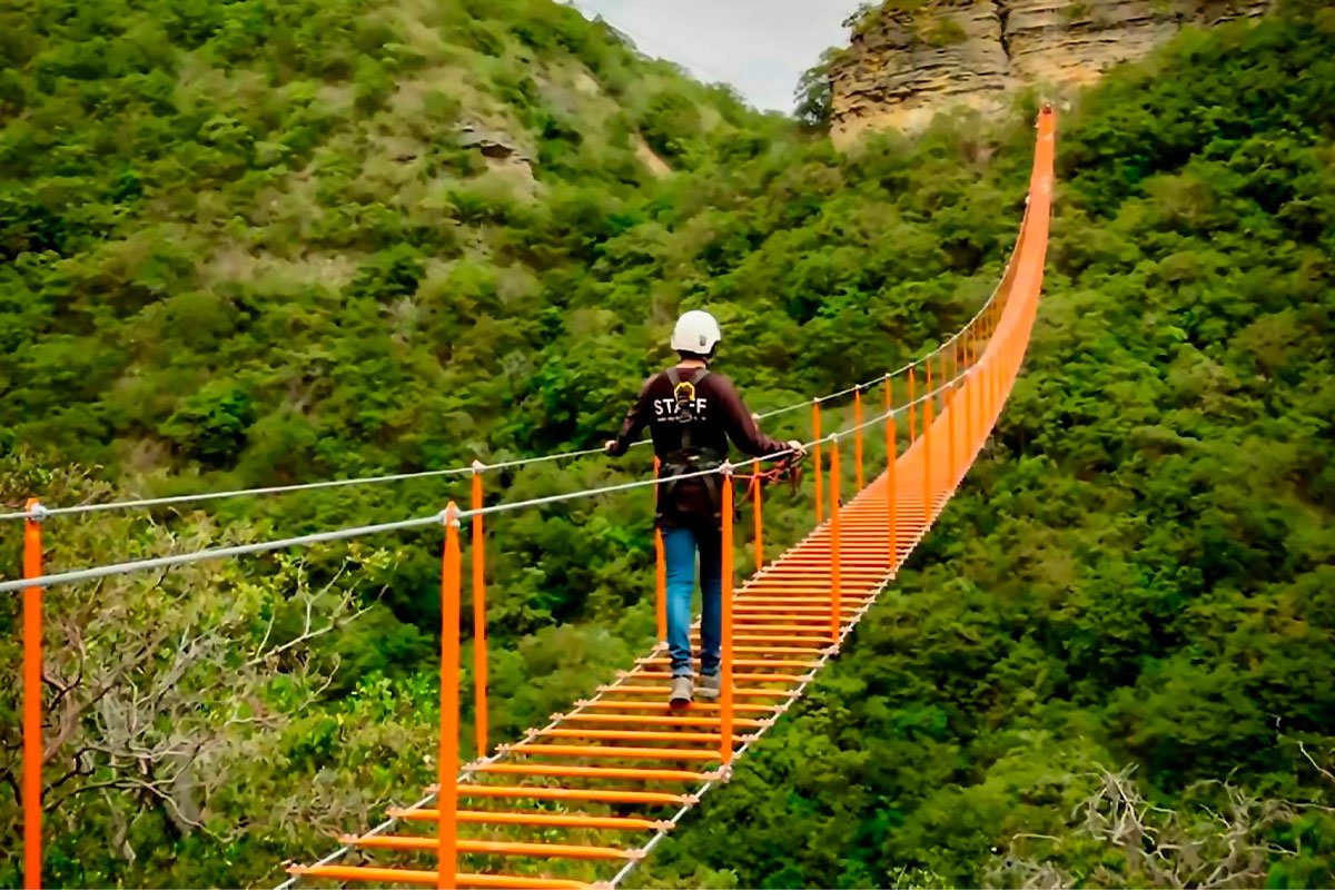 Así es la escalera colgante más larga de Colombia